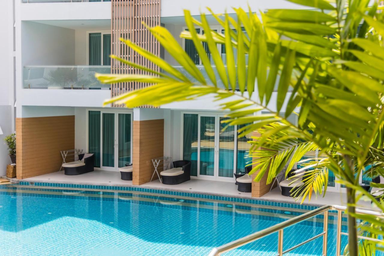 Quarto Duplo Deluxe com Acesso à Piscina