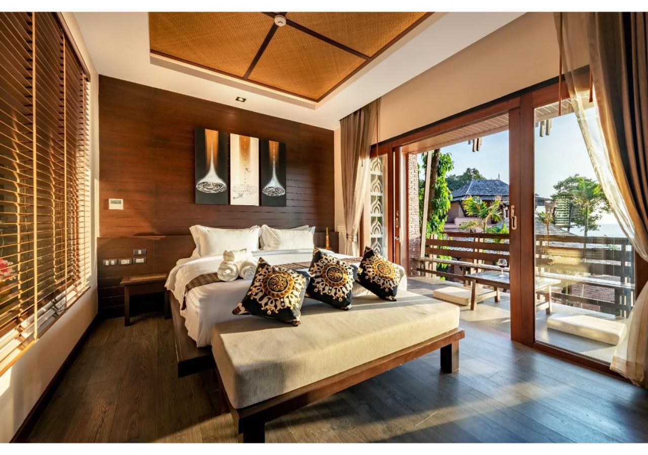 Deluxe Zimmer mit Whirlpool und Meerblick