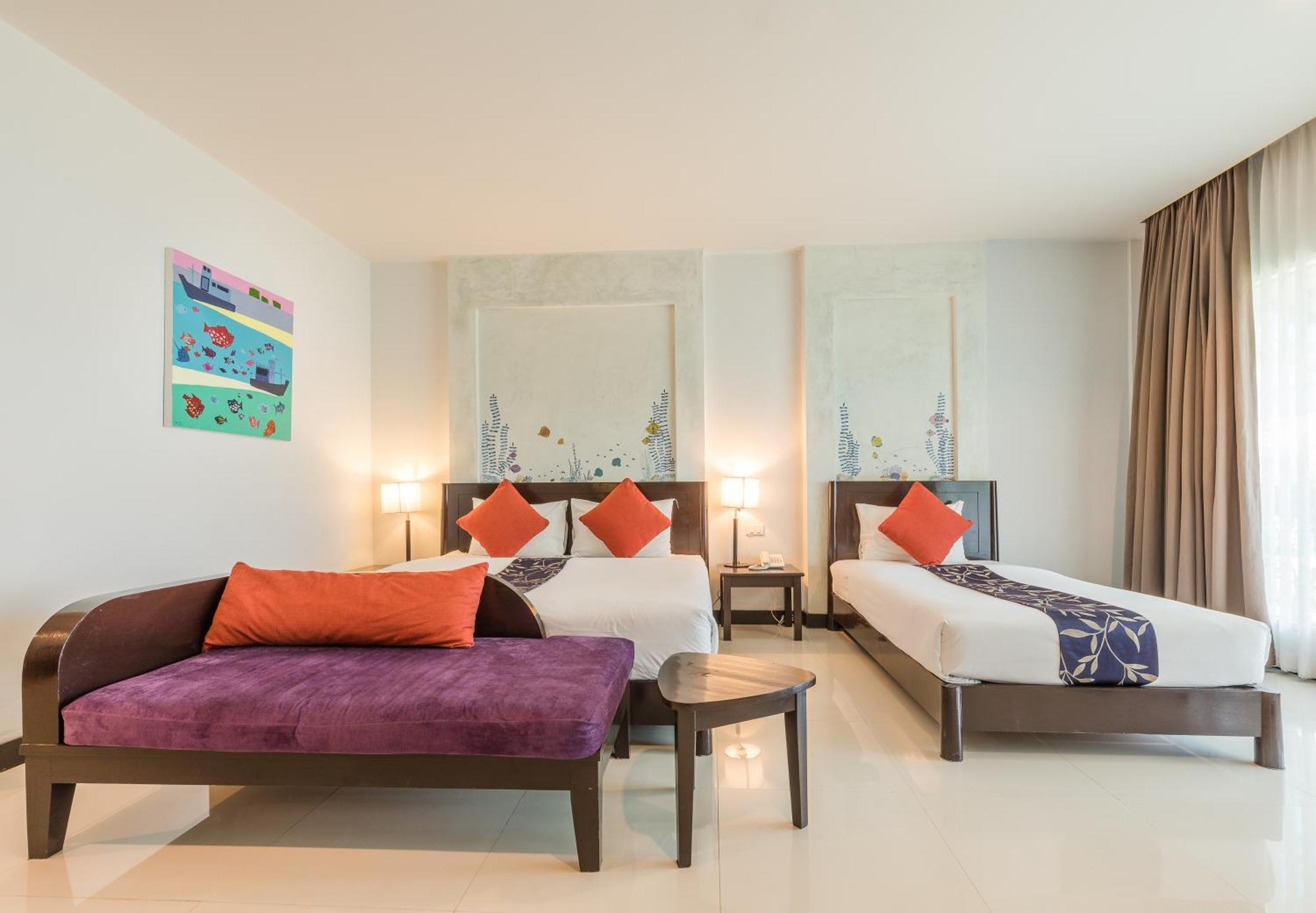 One-Bedroom Family Room