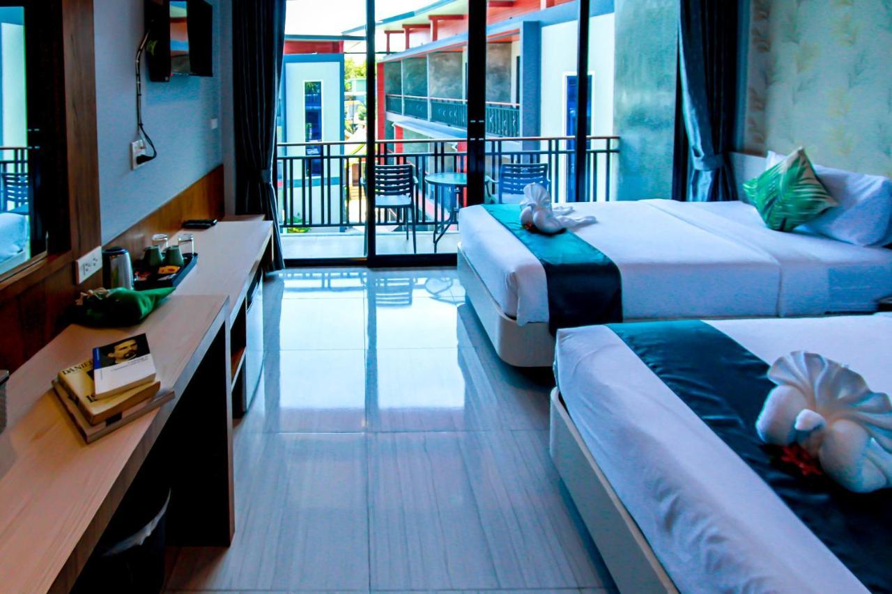 Superior Twin Room