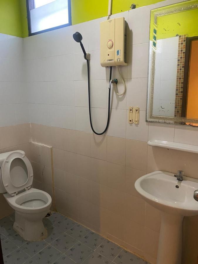 Standard Triple Room,1317971329:JPEG