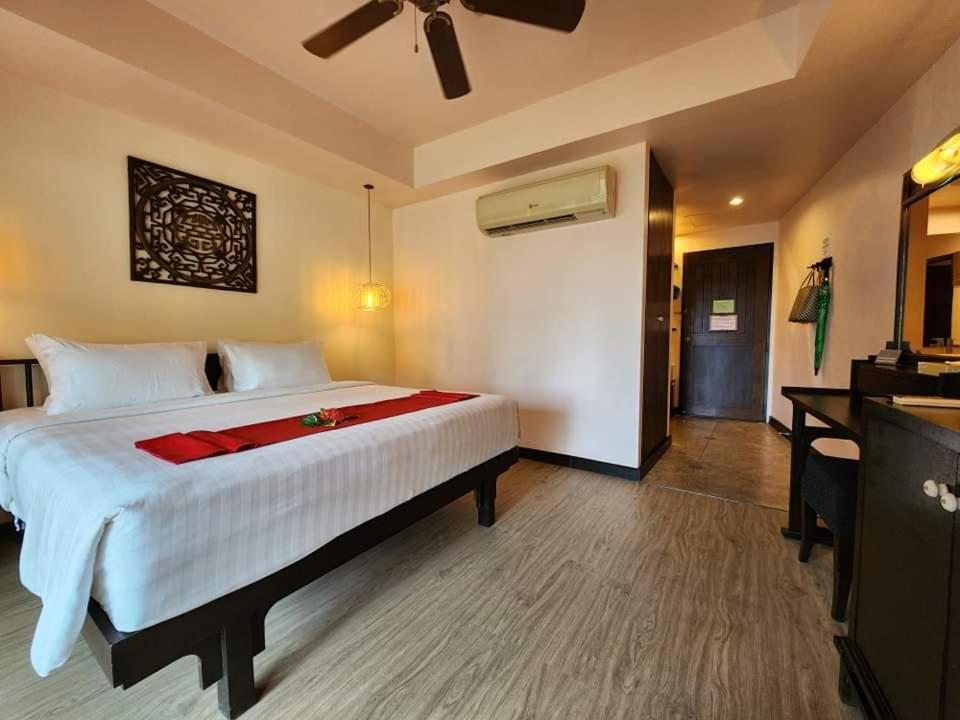 Standard Double or Twin Room with Garden View,1519735906:JPEG