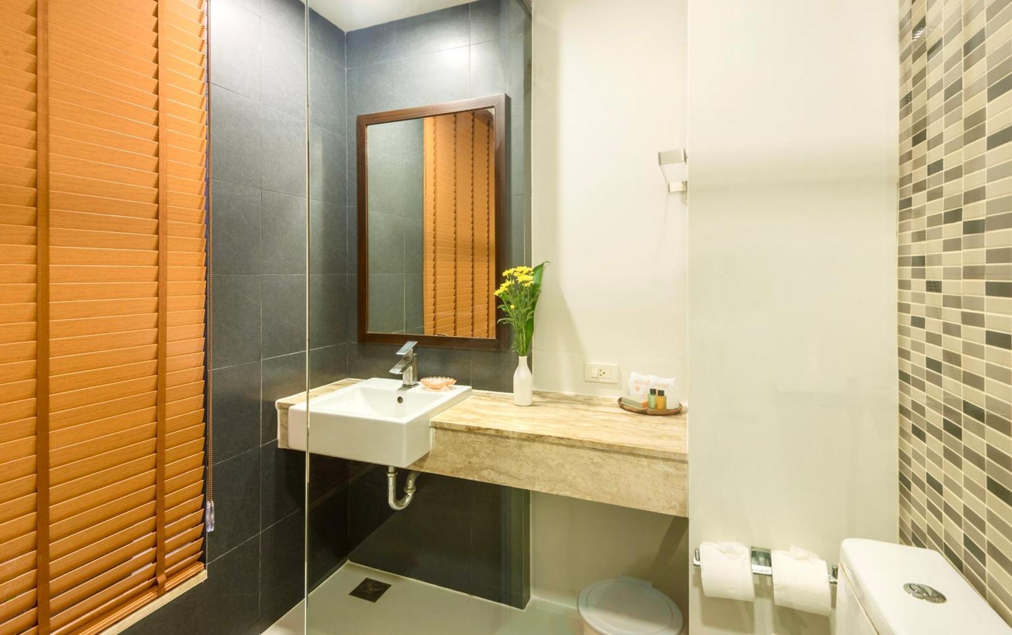 Deluxe Doppel-/Zweibettzimmer mit Zugang zum Pool
