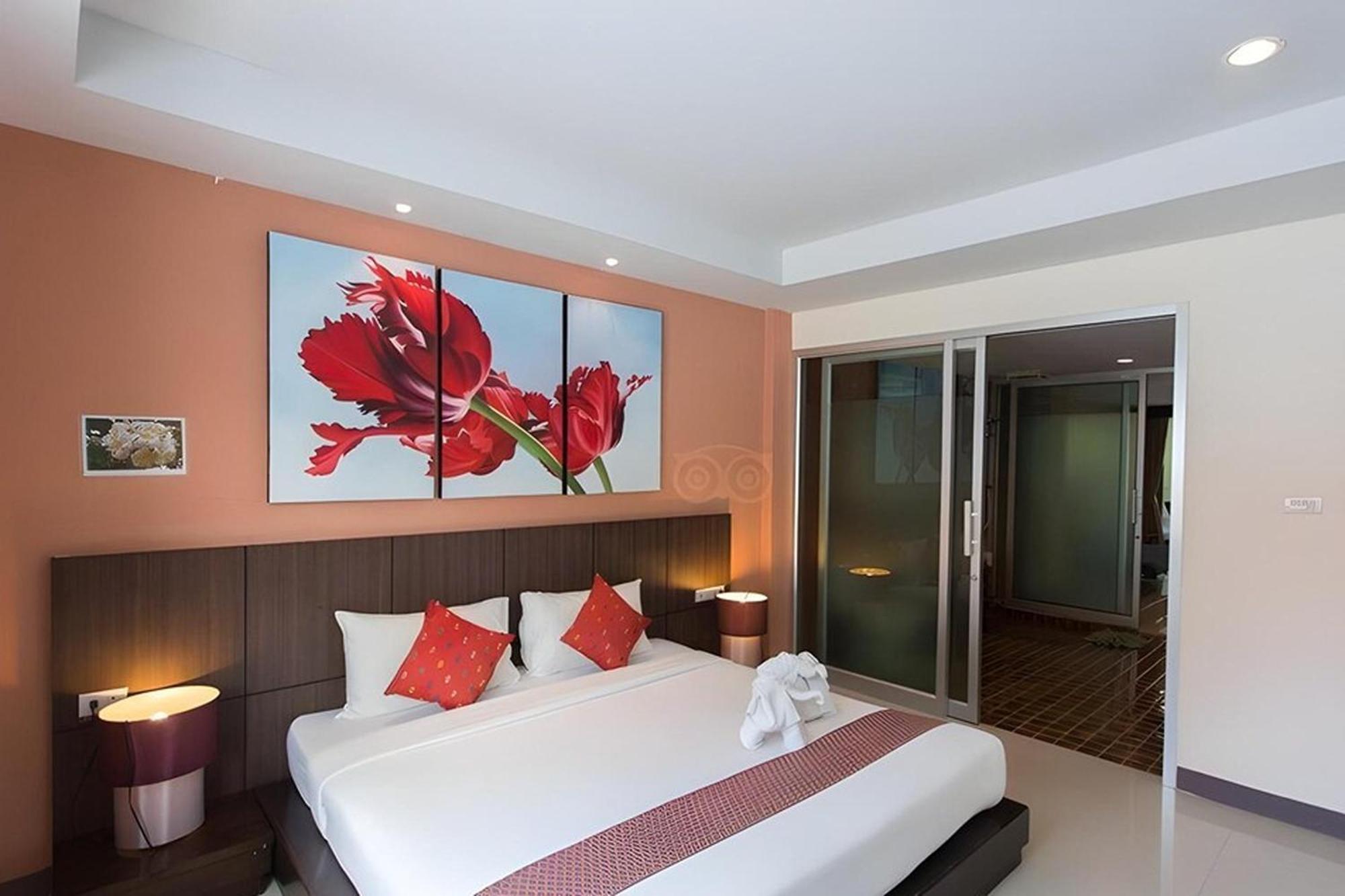 Deluxe Family Room with Jacuzzi