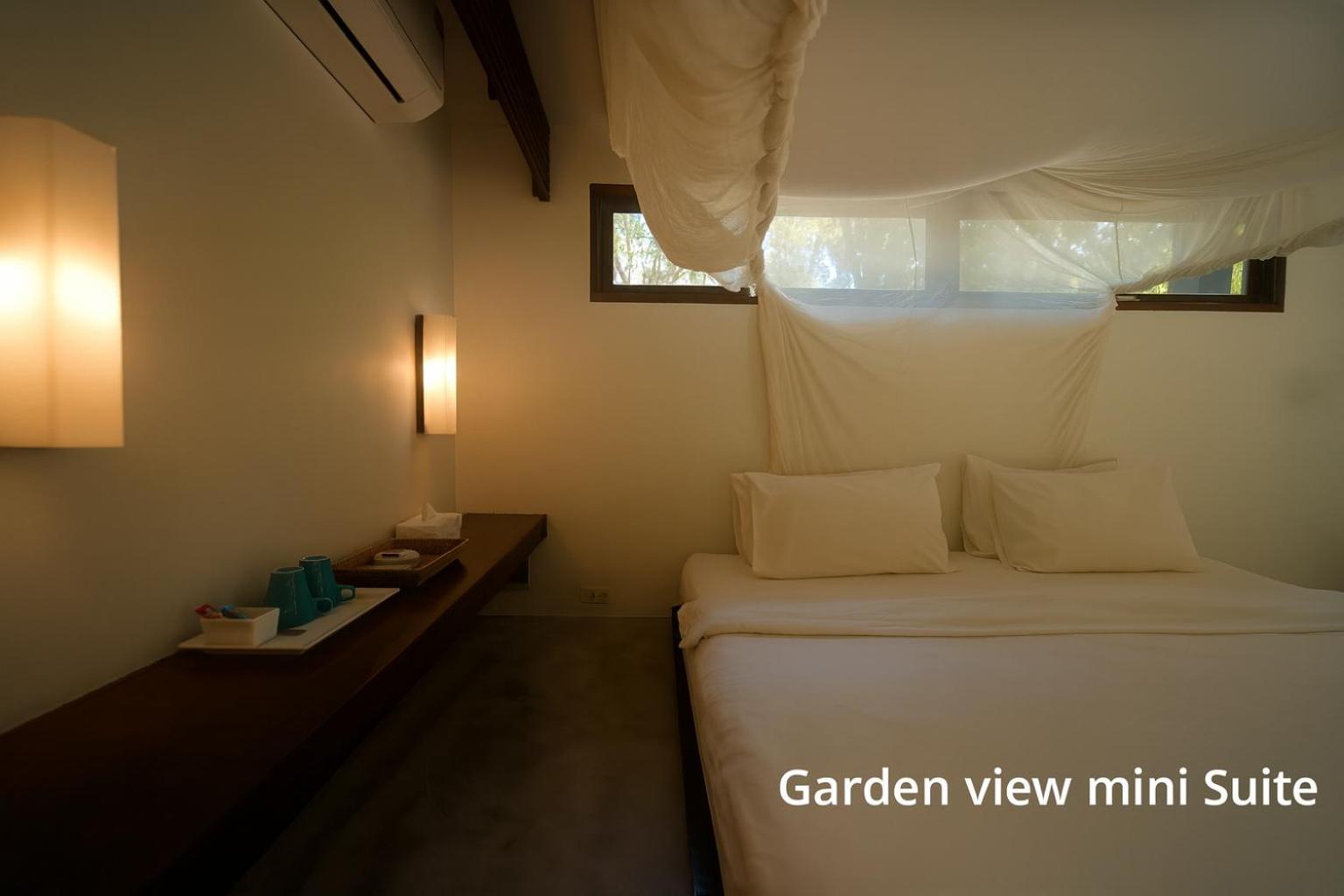 Suite with Garden View