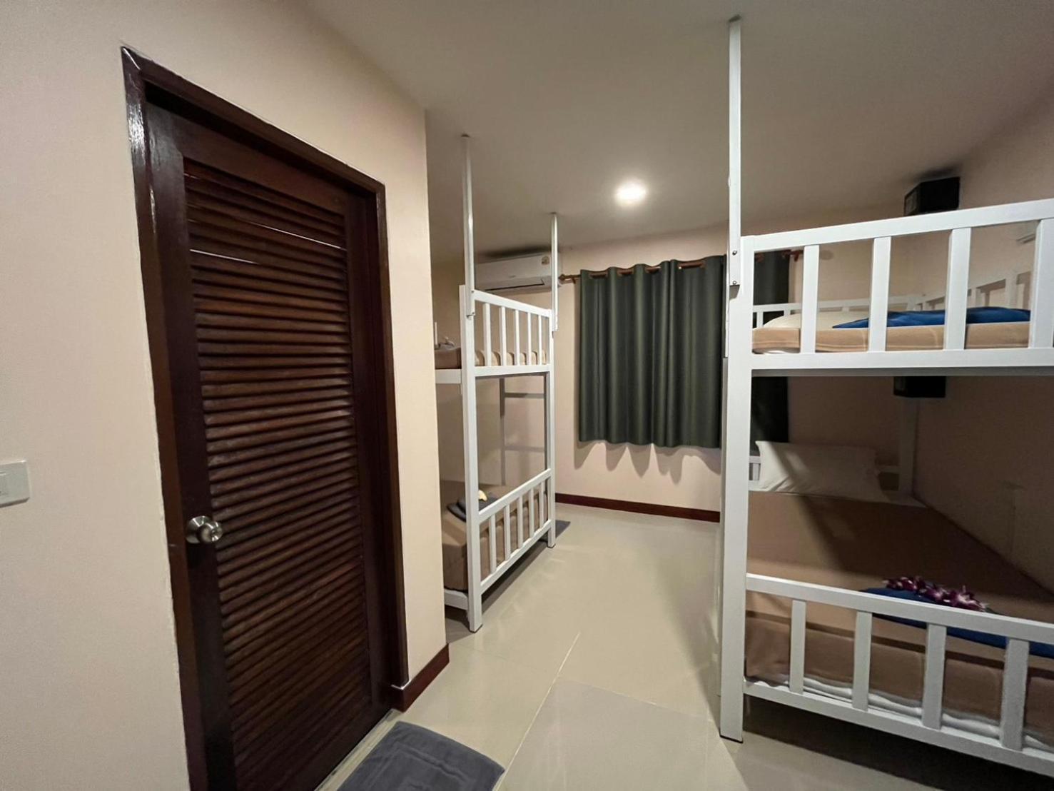 4-Bed Mixed Dormitory Room