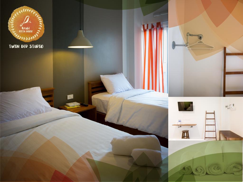 Quarto com 2 Camas de Solteiro e Varanda
