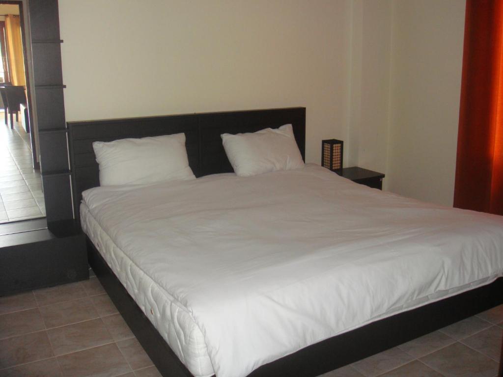 Bungalow (4 Adults)