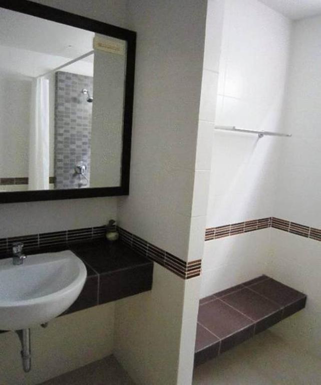 Standard Double Room,996563467:JPEG