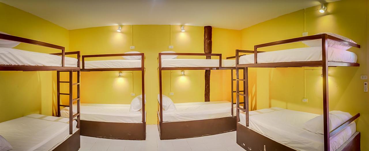Posto Letto in Dormitorio per 8 Persone