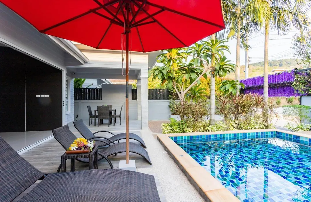Honeybee Pool Villa Smooth As Silk-1