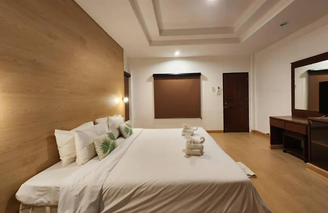 Lanta Village Resort-1