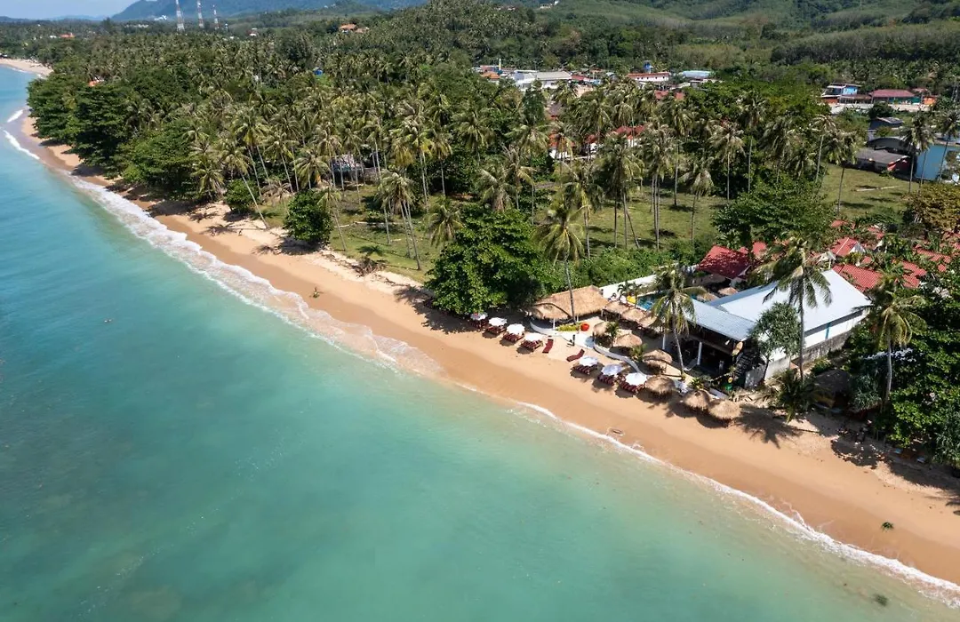 El Pillax Lanta Resort-1