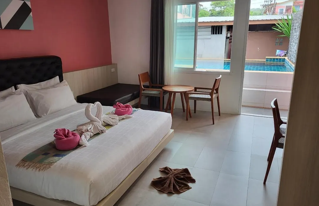 Pinky Boutique Hotel-1