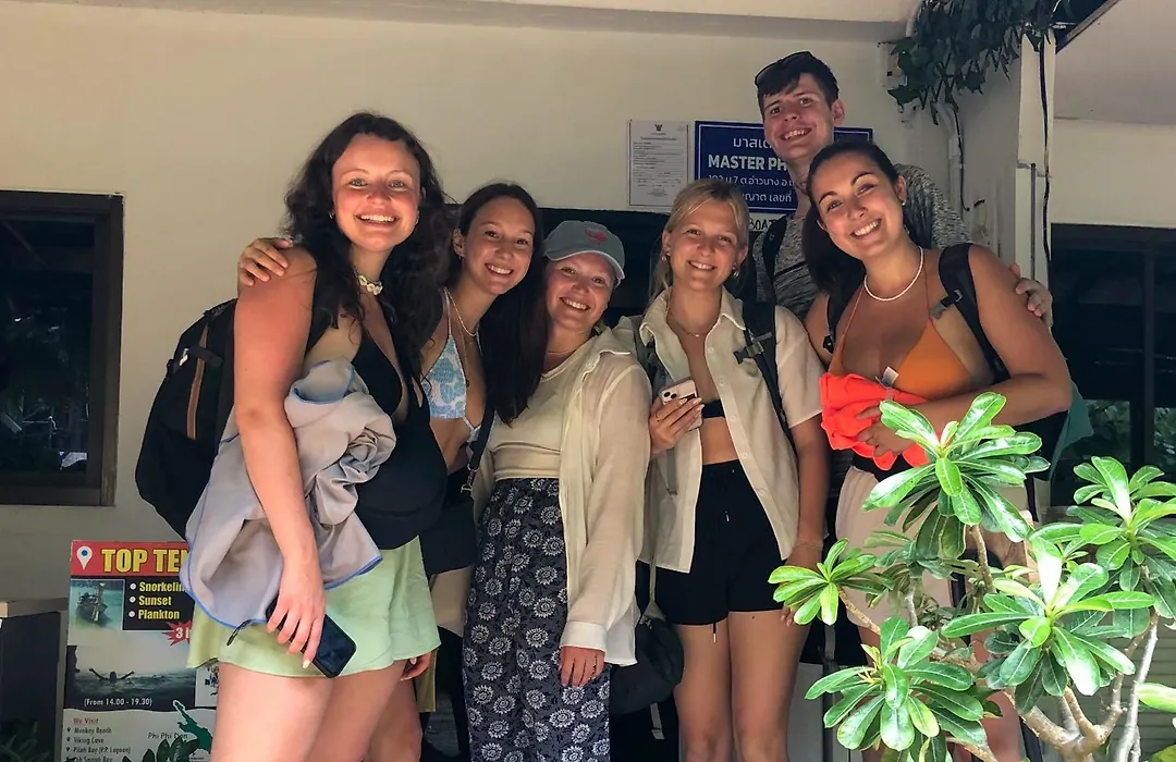 Sweed Dee Hostel-1