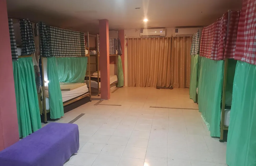 Lucky Dorm-1