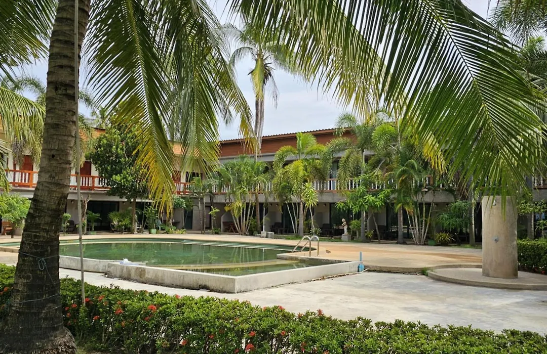 Khlong Khong Simple House-1