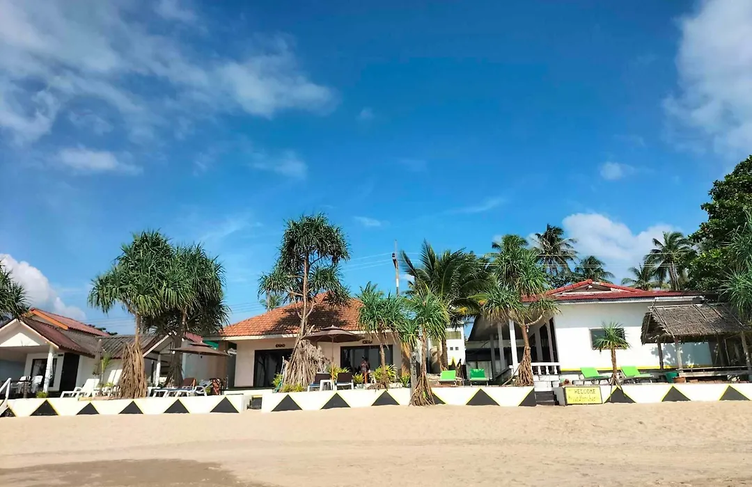 Beach Home Lanta-1