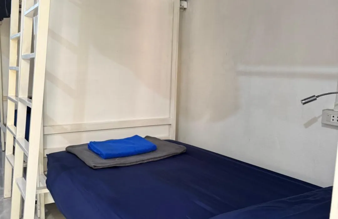 Magic Hostel-1
