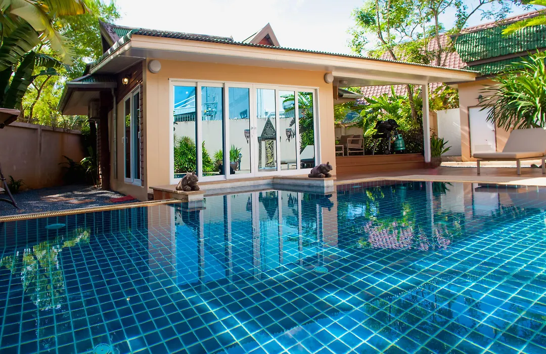 Baan Manu Chang-1
