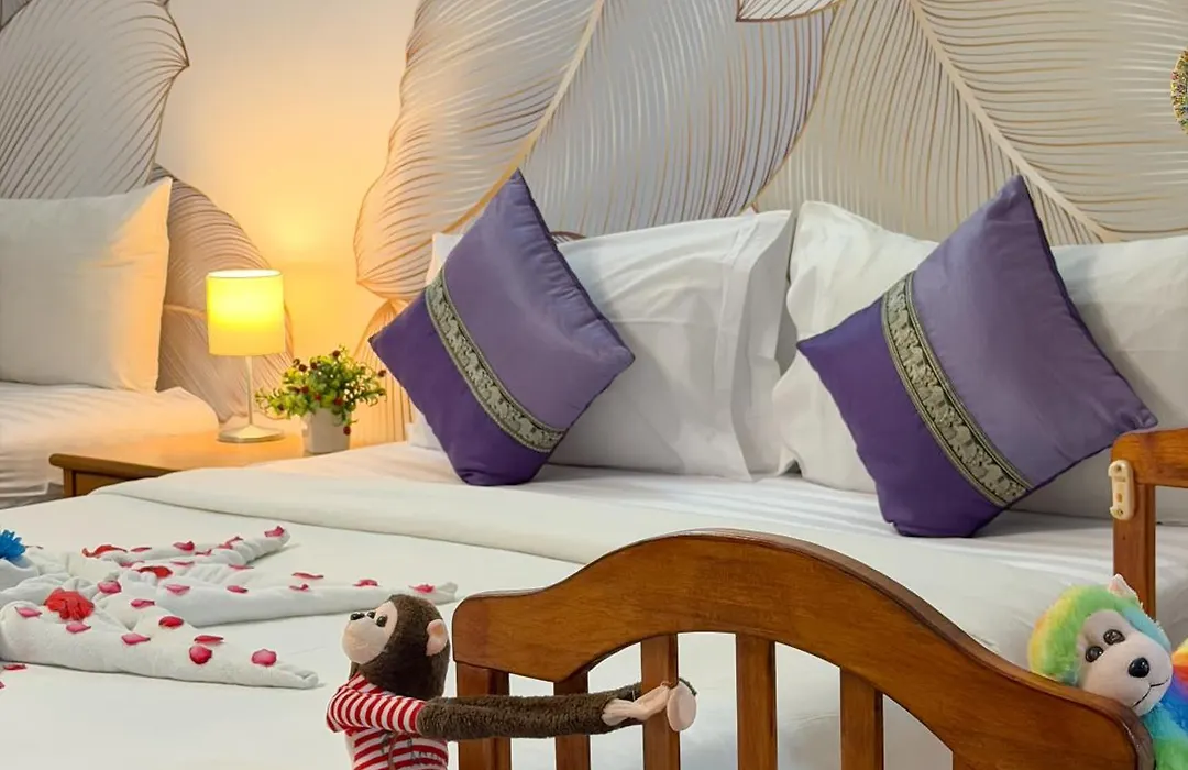 Chongkhao Resort- Phi Phi Island-1