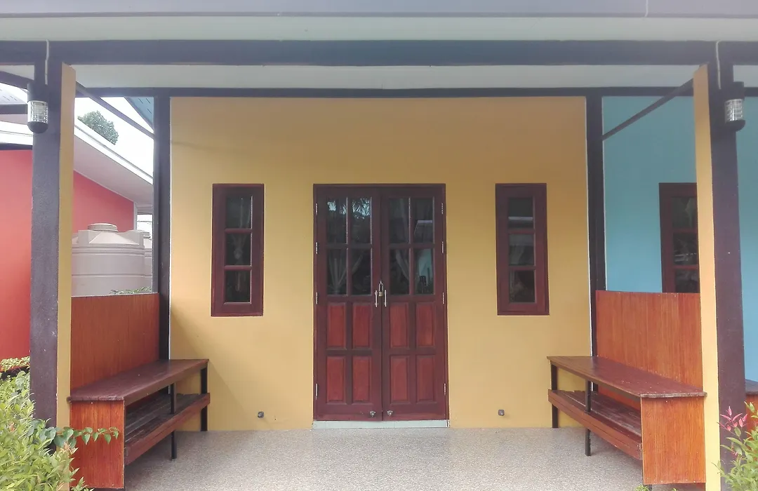 Lanta Mother House-1