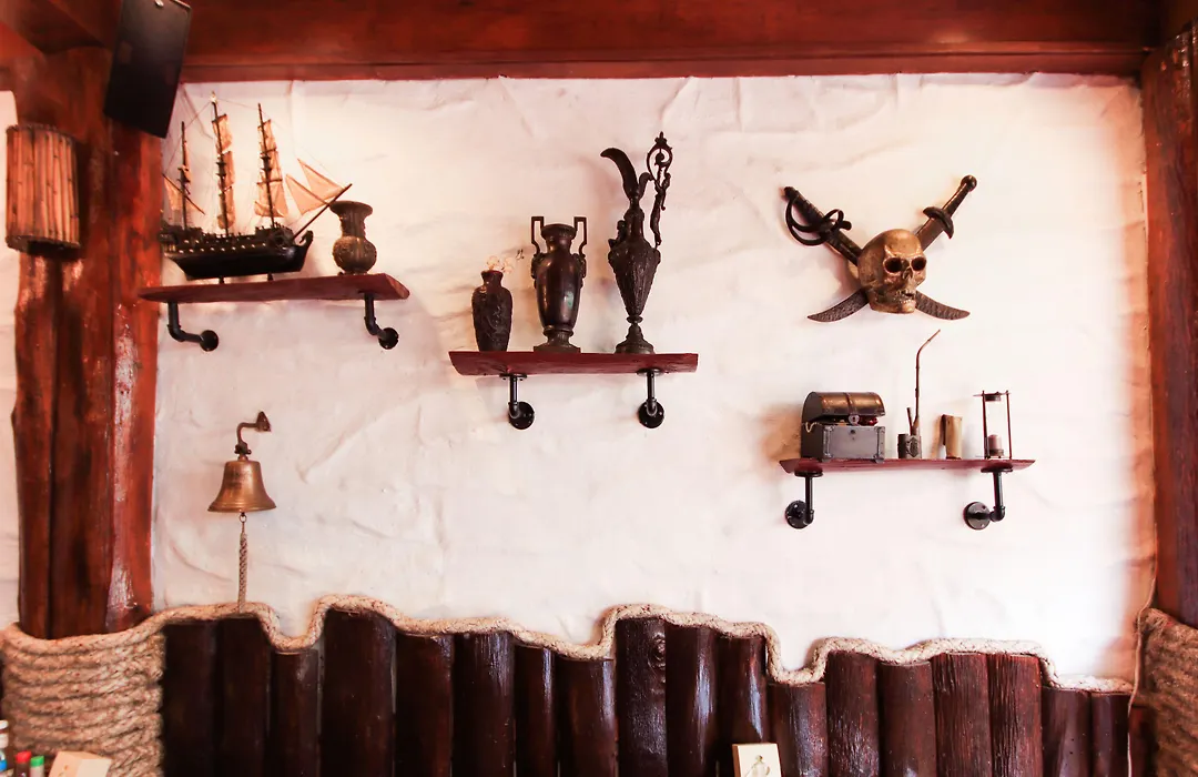 Oyo 1103 Pirates House Hotel-1