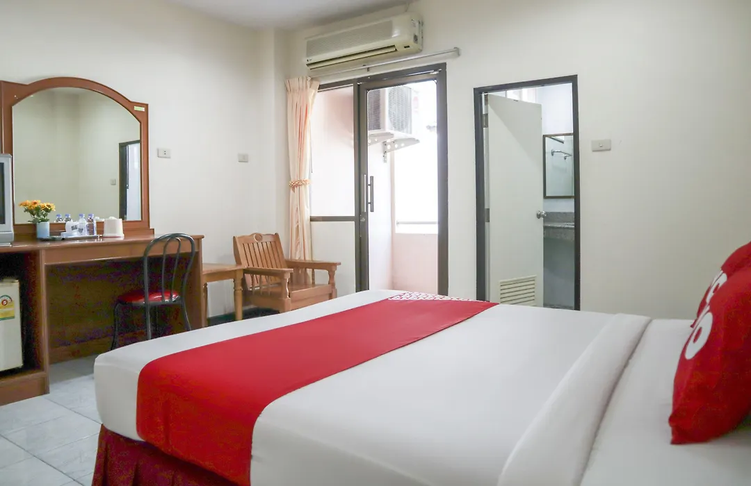 Oyo 747 Suwanna Hotel-1