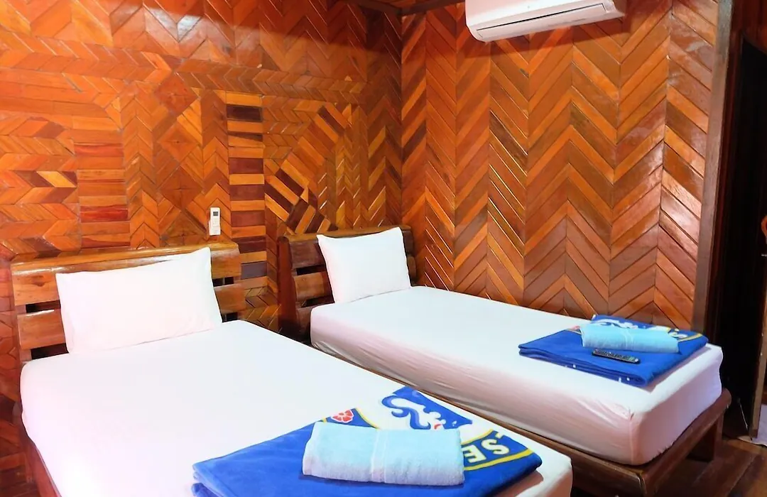 Phi Phi Sand Sea View Resort-1