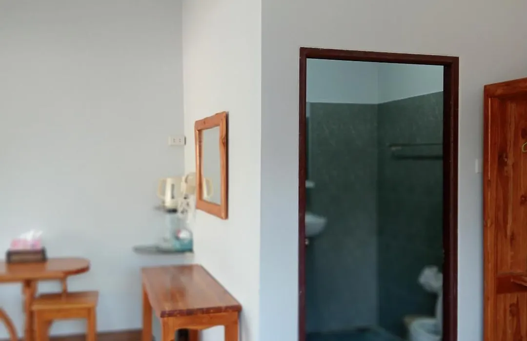 Lanta Ala Guest House-1