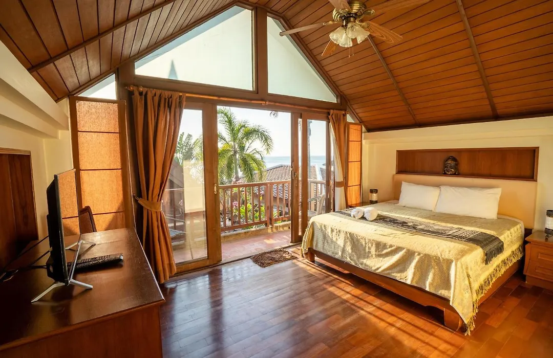 Amazing Beachfront Villa-1