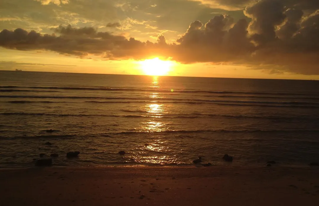 Lanta Sunmoon Bungalow-1