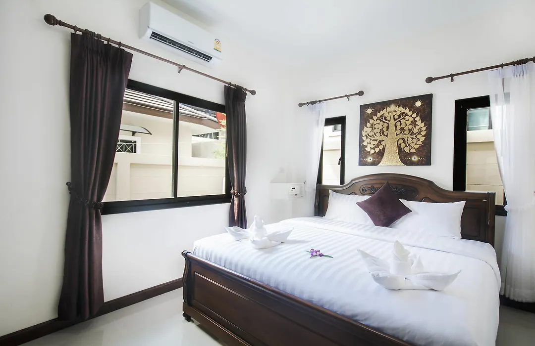 Thip Villa-1