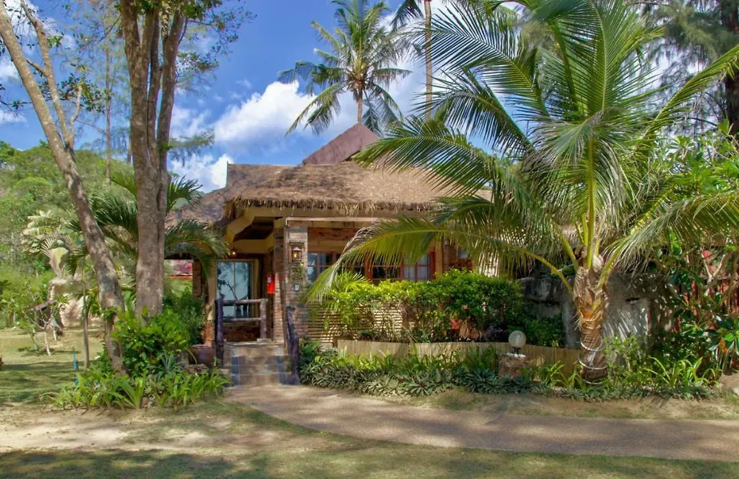 Lanta Resort-1