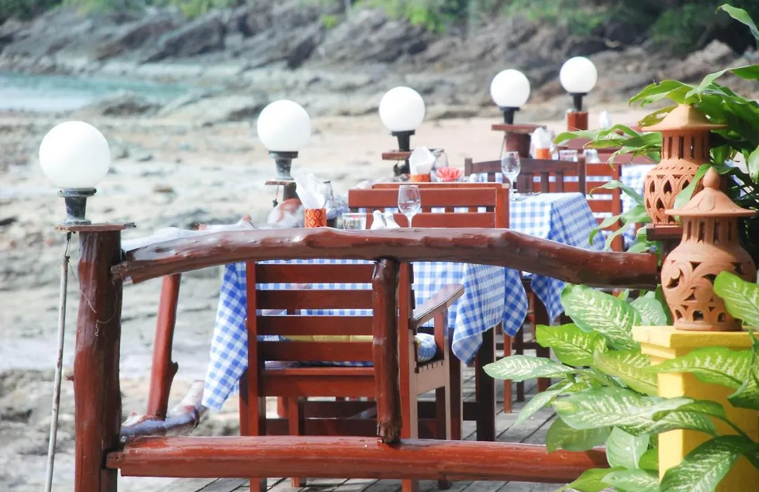 Dream Team Beach Resort-1