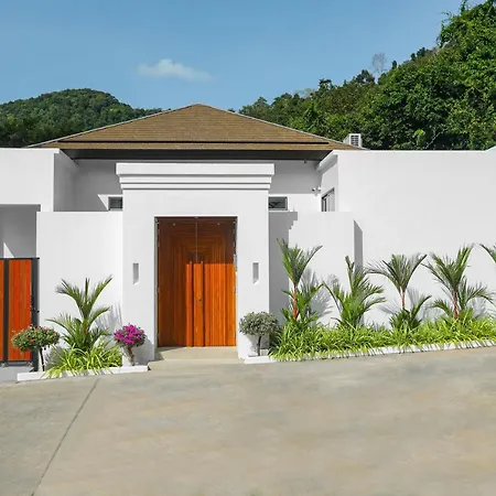 Peak View Villa Ao Nang-3