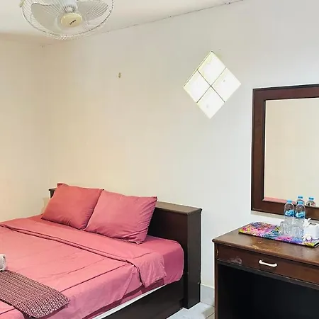 Lanta School Beach House-2