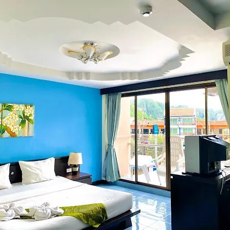 J Hotel-2