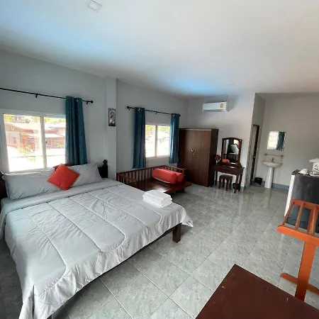 Nare Guest House-2