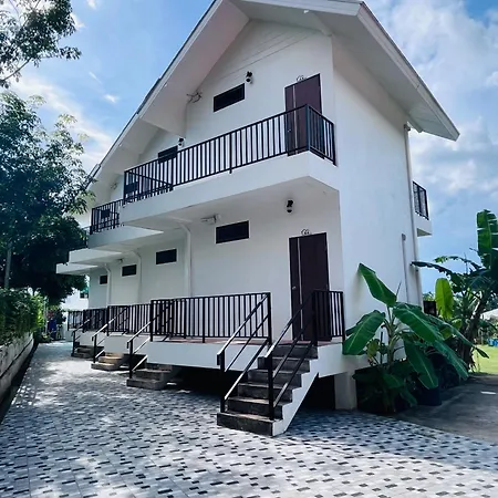 White Seaview Residence-3