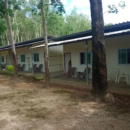 Pitt Bungalow-3