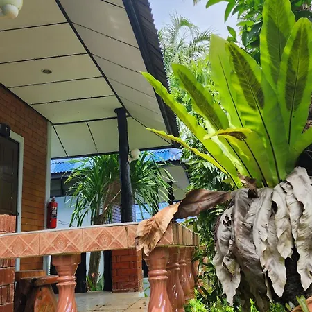 Lovely Lanta Resort-3