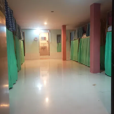 Lucky Dorm-2