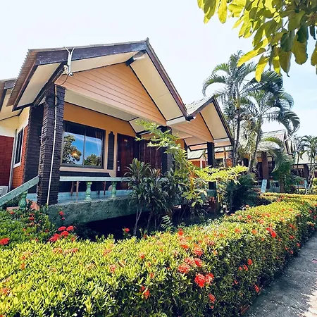 Lanta Queen Resort-2