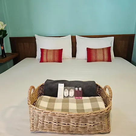 Koh Ngai Kaimuk Thong Resort-3
