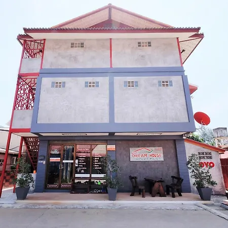Oyo 609 Lanta Dream House Apartment-3