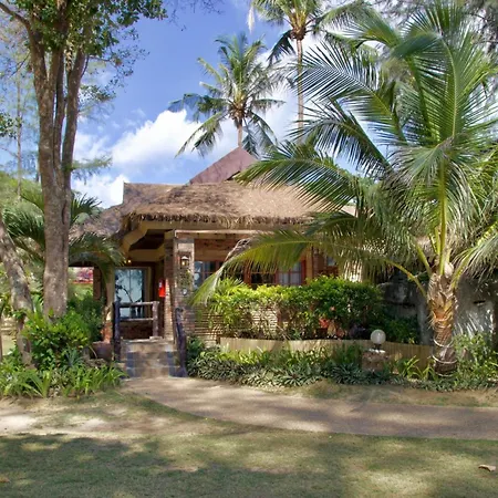 Hotel And Beach Bungalow At Lanta Resort-2