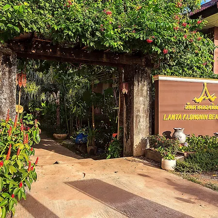 Lanta Klong Nin Beach Resort-3