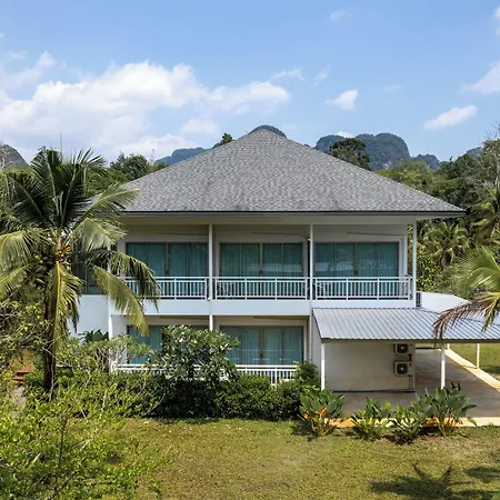 Blu Monkey Pooltara Krabi Hotel & Villas Pet Friendly-2