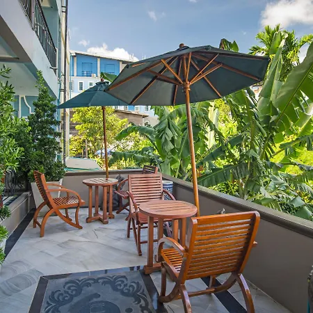 U Residence Hotel-2
